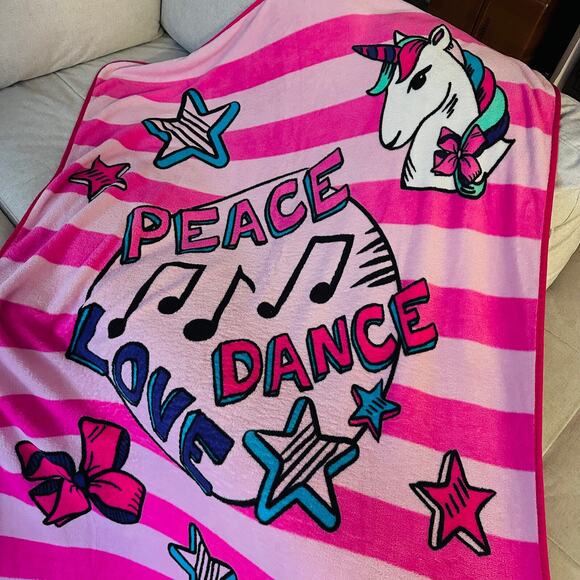 Nickelodeon JoJo Siwa Unicorn "Peace Love Dance" Plush Throw Blanket Girly Pink - Picture 4 of 9